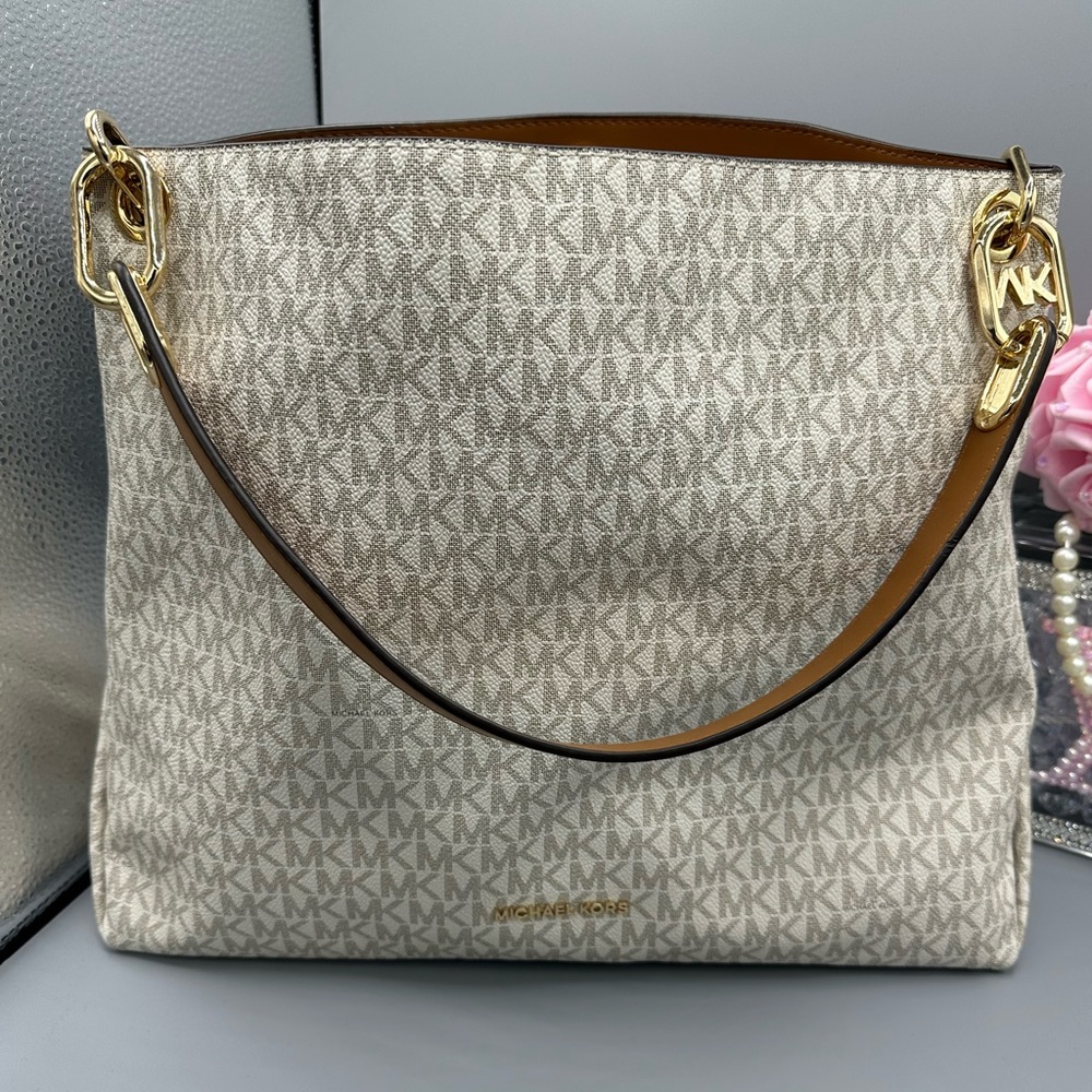 Michael Kors shoulder bag